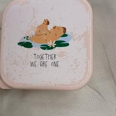 İLost kullanarak IKEA Soroksár Budapest tarafından bildirildiği gibi Sefer tası