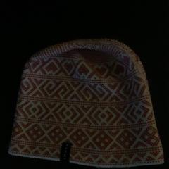 Cap Rot, gisa salatu by MEININGER Hotel Dresden Zentrum iLost erabiliz