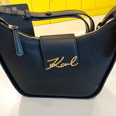 Saco - Handtas Reenaers, como reportado por Regio Limburg - Leuven utilizando o iLost