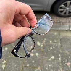 Bril op sterkte がiLostに報告されました