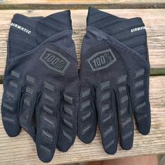 mtb handschoenen 100% airmatic, come riportato a iLost
