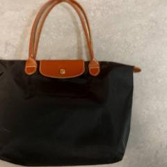 Bag - Handtas, som rapportert av Regio Oost-Vlaanderen ved bruk av iLost