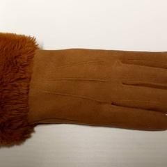 Vestiario - Handschoen, come riportato da Regio Limburg - Leuven utilizzando iLost