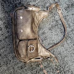 Borsetta Klosteren, come riportato da Connexxion Haarlem IJmond utilizzando iLost