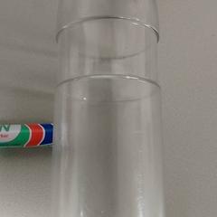 Bouteille à boire - Doorzichtig lichtblauwe dop, a été signalé par Centraal magazijn utilisant iLost