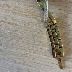 Relógio, como reportado por Keukenhof utilizando o iLost