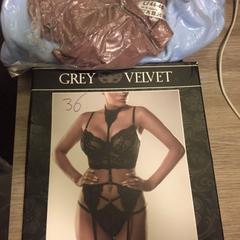 Lingerie, segons ha informat Van der Valk Hotel Vianen mitjançant iLost