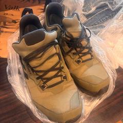 Zapato, ha sido reportado por Van der Valk Rotterdam Blijdorp con iLost