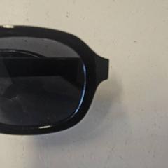 Gafas de sol, ha sido reportado por Liquicity Festival con iLost