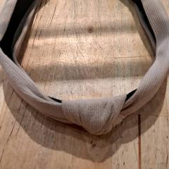 Diadema Beige, come riportato da IKEA Wilrijk utilizzando iLost