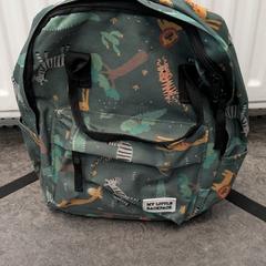 Saco de criança Groen Jungle, como reportado por Qbuzz GD Groningen HS utilizando o iLost