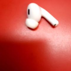 エアポッド がiLostで UvA REC によって報告されました