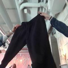 의류 Sweat pants 'Lefites', iLost를 사용하여 The Tire Station Hotel에 보고됨