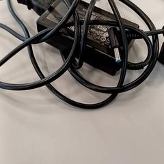 Carregador de portàtils Zwart, segons ha informat Heidelberglaan 15 mitjançant iLost