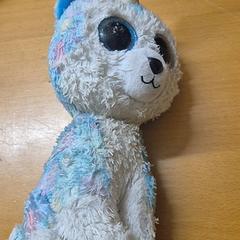 Jouet Bleuw wit, a été signalé par Mauritshuis Den Haag utilisant iLost