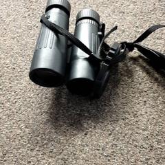 Dalekohled, jak nahlášeno Burgers' Zoo pomocí iLost