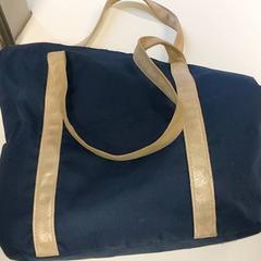 Saco - Handtas, como reportado por Regio Antwerpen - Brussel utilizando o iLost