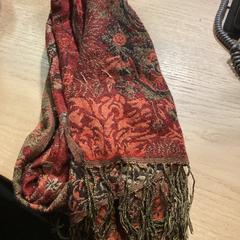 Scarf, as reported by Poppodium 013 using iLost