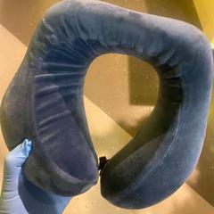 Neck pillow pillow, as reported by Room Mate Bruno using iLost