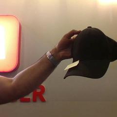 Berretto da uomo Black, come riportato da MEININGER Hotel Milano Lambrate utilizzando iLost