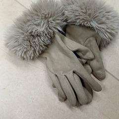 Handskar Beige, rapporterat av Qbuzz GD Groningen Peizerweg med iLost