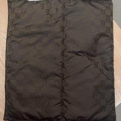 Muda-fraldas, como reportado por Van der Valk Hotel Eindhoven - Best utilizando o iLost