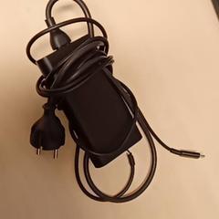 Adapter, amint azt Mövenpick Hotel Amsterdam City Centre az iLost segítségével jelentette.