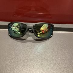 İLost kullanarak MEININGER Hotel Salzburg City Center tarafından bildirildiği gibi Sunglasses (Various)
