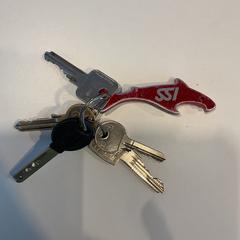 Kulcsok, amint azt Gemeente Amsterdam - Bureau Gevonden Voorwerpen az iLost segítségével jelentette.