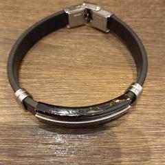 Armbånd Stainless Steel, som rapportert av Van der Valk Hotel Gorinchem ved bruk av iLost
