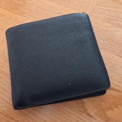 Zwarte portemonnee, iLost'a bildirildiği gibi