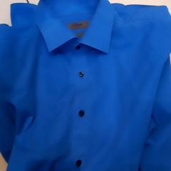 Camisa, ha sido reportado por Leonardo Royal Hotel Amsterdam con iLost