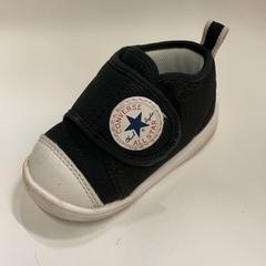 Scarpe, come riportato da IKEA鶴浜 utilizzando iLost