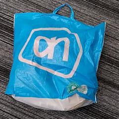 Sacchetto di plastica, come riportato da Arriva Limburg Zuid utilizzando iLost