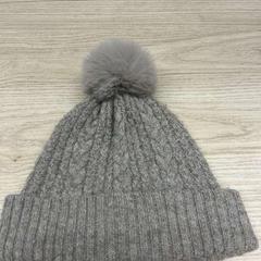 Mössa Beige, rapporterat av IKEA Jönköping med iLost