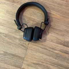 Sluchátka, jak nahlášeno Arriva Limburg Noord pomocí iLost