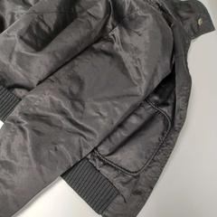 Bunda, jak nahlášeno Padualaan 101 pomocí iLost