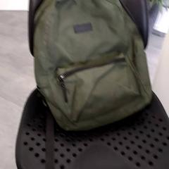 Hátizsák, amint azt Arriva Infoshop Enschede az iLost segítségével jelentette.
