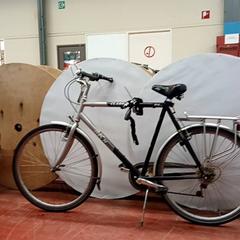 الدراجة dkn Licht/donkergeijs herenfiets، كما تم الإبلاغ عنه بواسطة Fietsdepot Hasselt عبر iLost