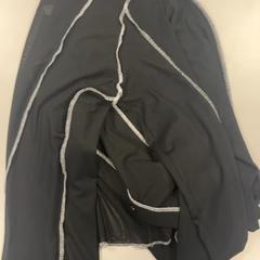 조끼 Zwart, iLost를 사용하여 Vrije Universiteit Amsterdam에 보고됨