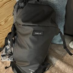 Black Backpack، كما تم الإبلاغ عنه عبر iLost