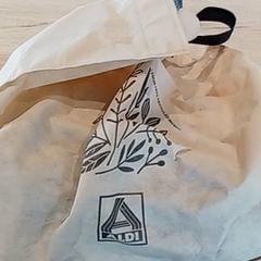 Bolsa Draagtas, segundo informou Regio Antwerpen - Brussel usando iLost