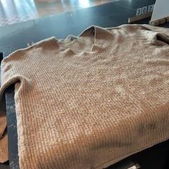 Trui, zoals gemeld door Van der Valk Hotel Veenendaal met iLost