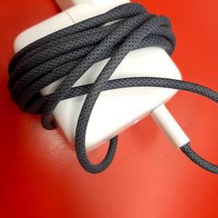 Laptop oplader がiLostで UvA REC によって報告されました