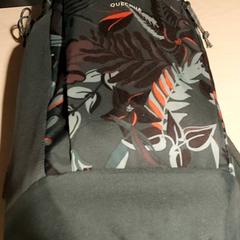 Motxila - groen, gisa salatu by Regio Antwerpen - Brussel iLost erabiliz