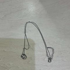 Collar, ha sido reportado por IKEA渋谷 con iLost