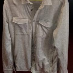 シャツ shirt がiLostで TivoliVredenburg によって報告されました