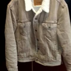 Jacke, gemeldet von TivoliVredenburg über iLost