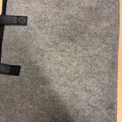 حقيبة كمبيوتر محمول tas، كما تم الإبلاغ عنه بواسطة RET عبر iLost