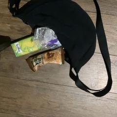 Tas Black bag, zoals gemeld door MEININGER Hotel Salzburg City Center met iLost